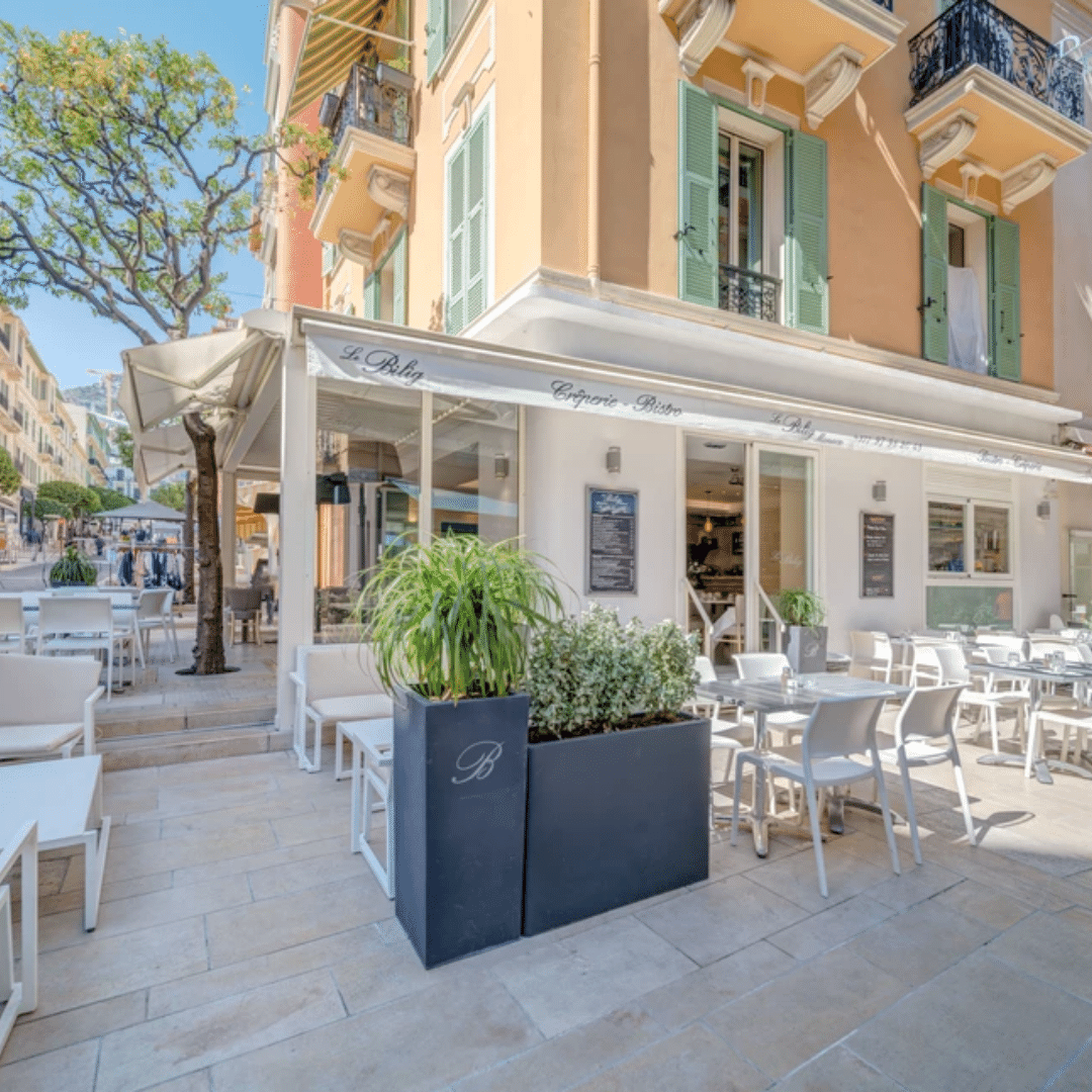 Bilig-restaurant-cafe-crepe-normand