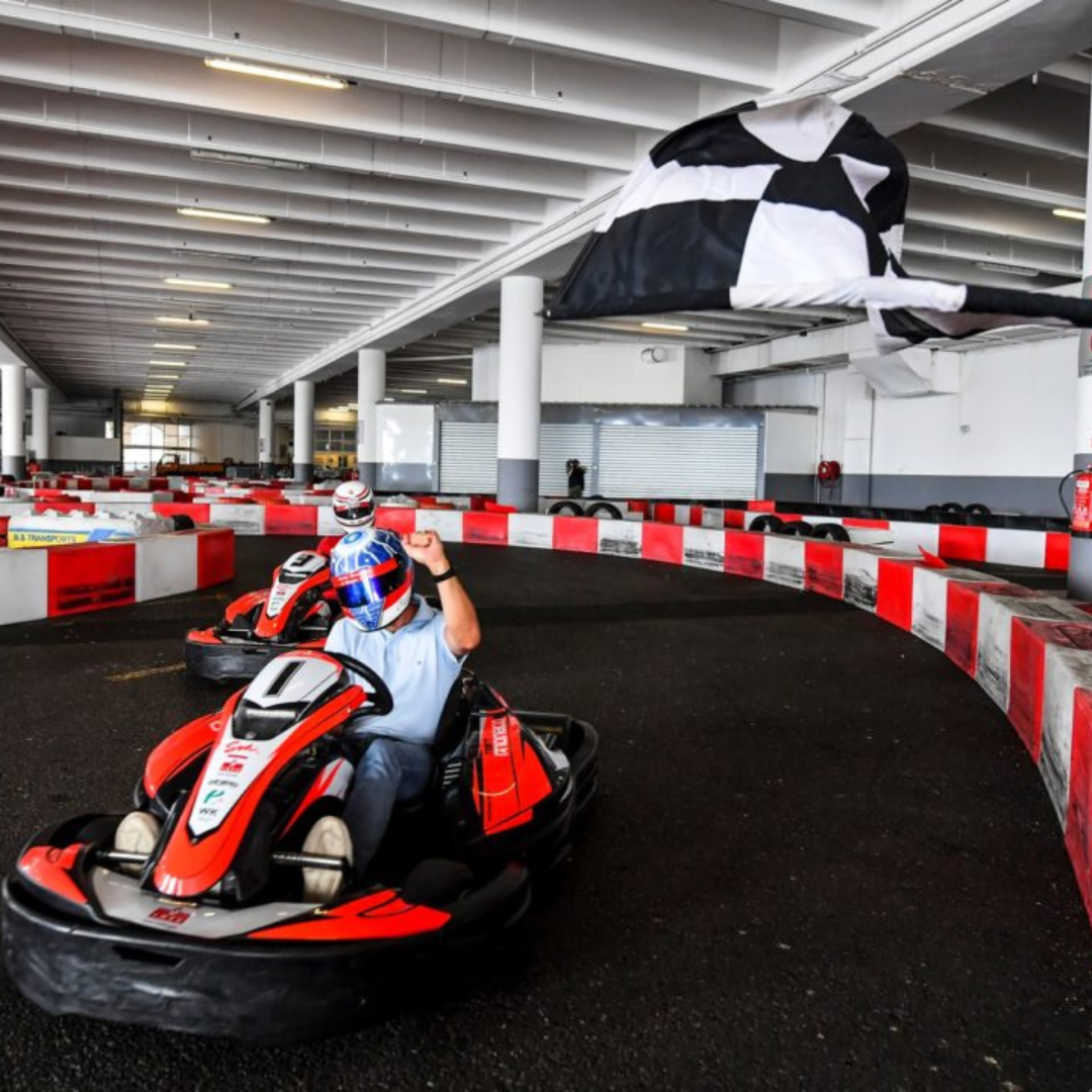 carlo-monaco-kart-indoor-auto-&-moto-commercant-kart-circuit (2)