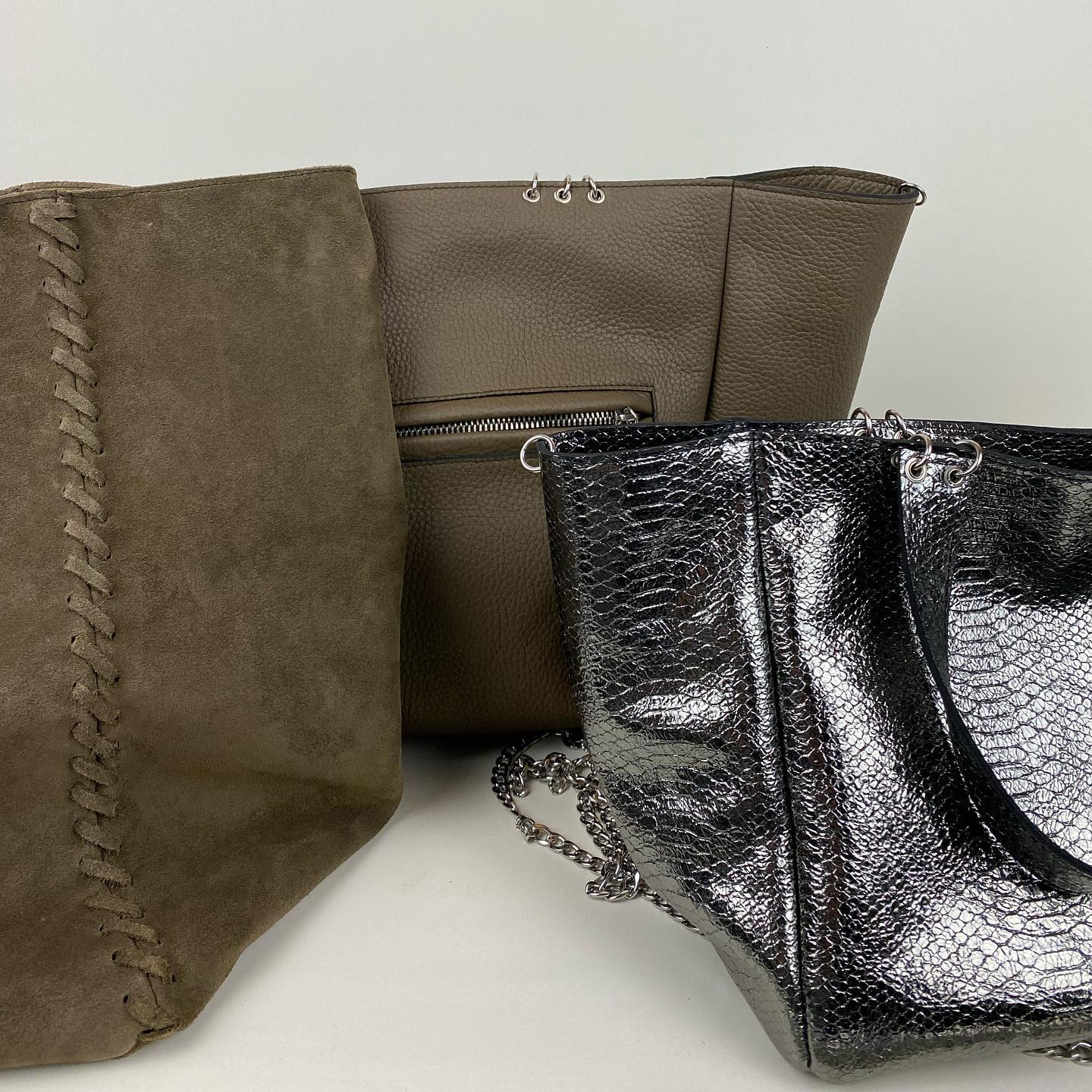5-february-aixenprovence-carlo-app-leather goods