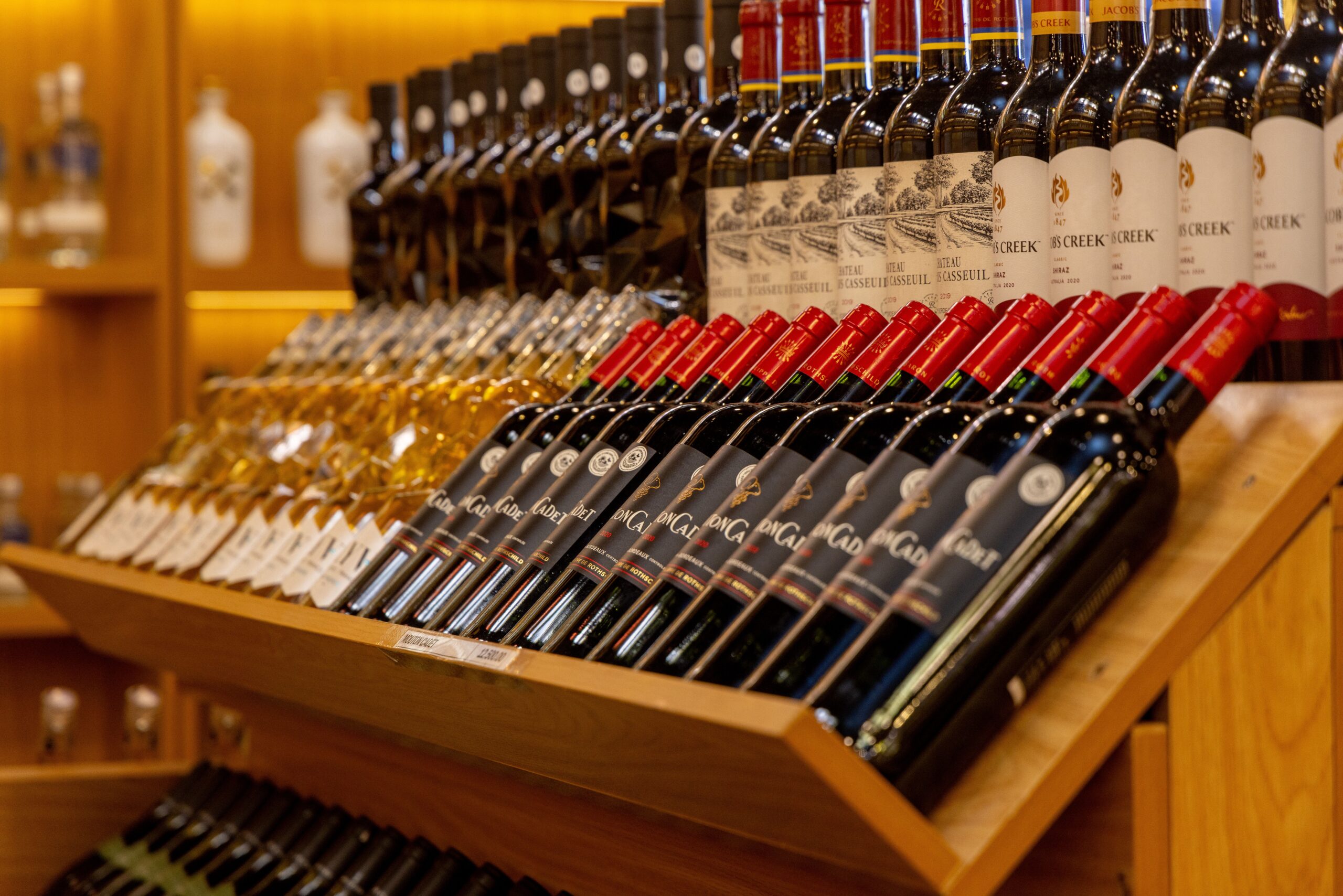 Lire la suite de l'article 5 caves à vin à Bordeaux pour explorer vins et terroirs